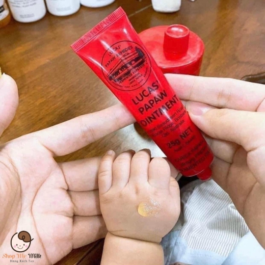 Kem Lucas Pawpaw đa năng của Úc 25g ( Bôi da bé, bôi môi khô nứt, viêm chàm da)