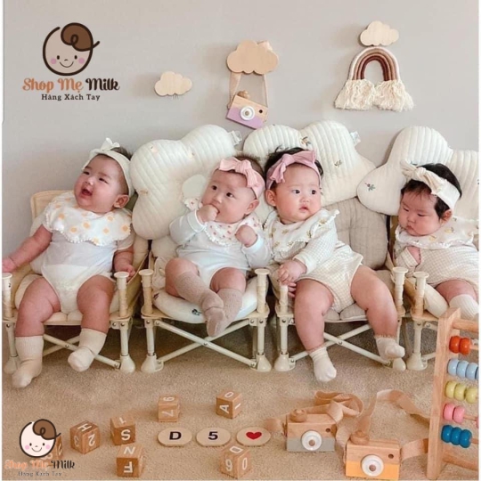 Ghế Hoo ăn dặm gấp gọn Style Hàn ( Bản tem vàng loại 1 - Thêu thỏ)