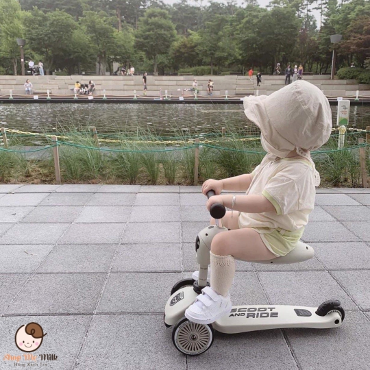 Xe trượt Scooter and Ride 2in1 chòi chân & trượt của Áo chính hãng nhập khẩu( có thẻ bảo hành )